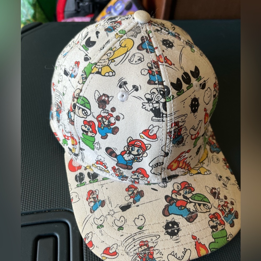 Super Mario Bros 3 hat